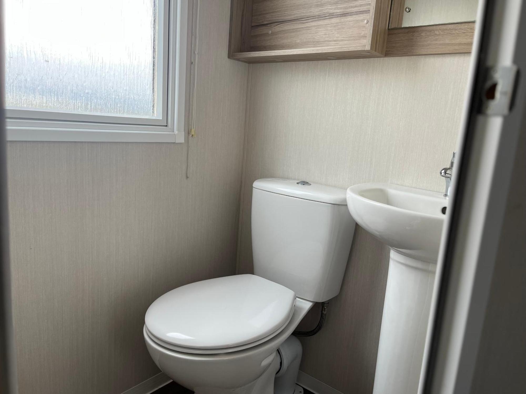 Ger-Y-Bwlch - Spacious Static On 5Star Site With Swimming Pool Benllech Kültér fotó